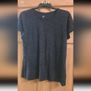 Ladies Gap T Shirt Large